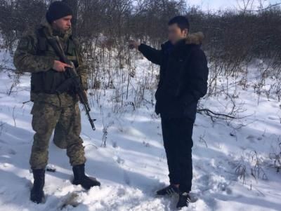 В Харьковской области пограничники задержали гражданина РФ, получившего обморожение при бегстве из России