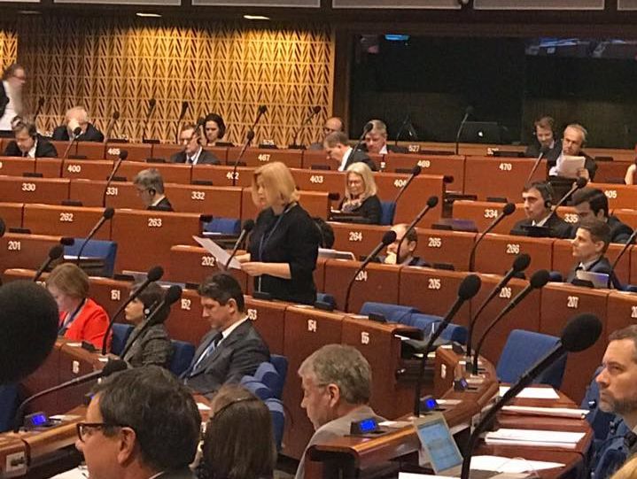 Ірина Геращенко про відмову голосувати за резолюцію ПАРЄ про мови меншин: Стривожили виступи угорських колег