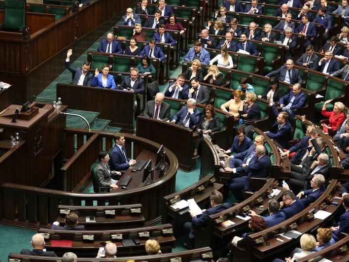 Сейм Польши принял законопроект, запрещающий отрицание преступлений украинских националистов