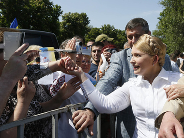 В Одессе подожгли предвыборный штаб Тимошенко