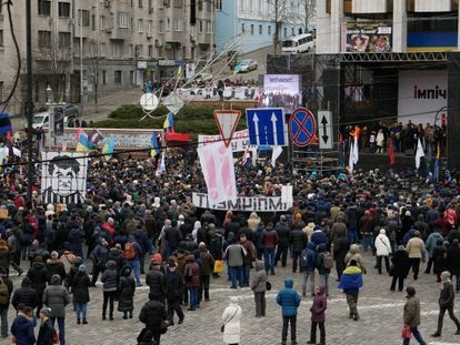 На митинге в Киеве вызвали Порошенко на Майдан на 18 февраля для принятия его отставки