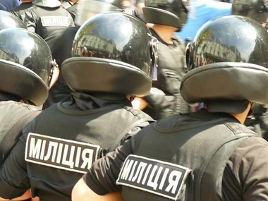 Сепаратисты захватили управление милиции в Луганской области