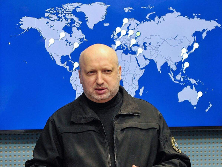 Турчинов заявив, що екс-керівник Генштабу ЗСУ Ільїн не поінформував його про вторгнення військ РФ у Крим у 2014 році