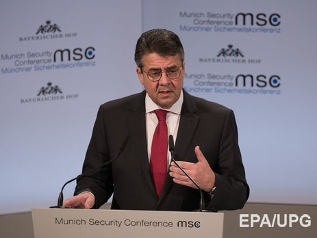 У партії Меркель розкритикували ініціативу глави МЗС Німеччини про поступове зняття санкцій із Росії