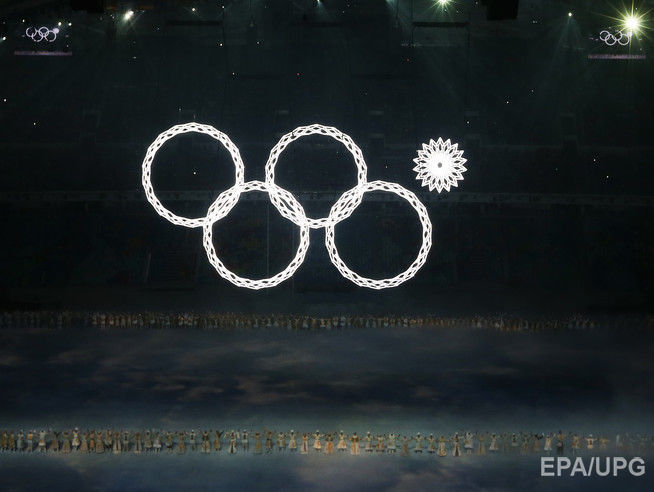 На сайте МОК страницу 404 проиллюстрировали нераскрывшимся кольцом с Олимпиады в Сочи