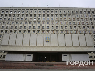 ЦИК: На Донбассе сепаратисты захватили 11 окружкомов из 34-х
