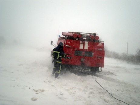 Сегодня снегопады и метели ожидаются в большинстве областей Украины – ГСЧС