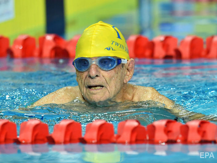 99-летний австралиец установил рекорд в заплыве на 50 м