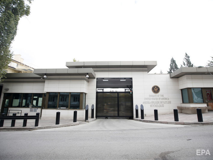 В Турции посольство США закрылось из-за угрозы безопасности