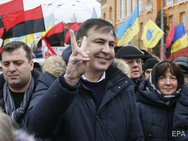 48% українців підтримували депортацію Саакашвілі – соцопитування