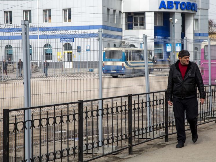 Платформы крупнейших автовокзалов оккупированного Крыма оградят заборами