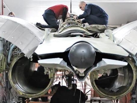 На львівському заводі планують 2018 року завершити розроблення модернізованого винищувача МіГ-29