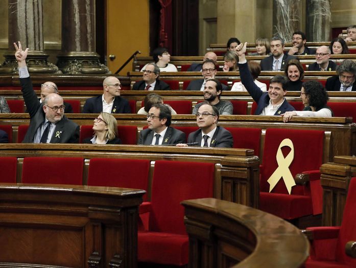 В парламенте Каталонии отложили голосование за нового главу региона