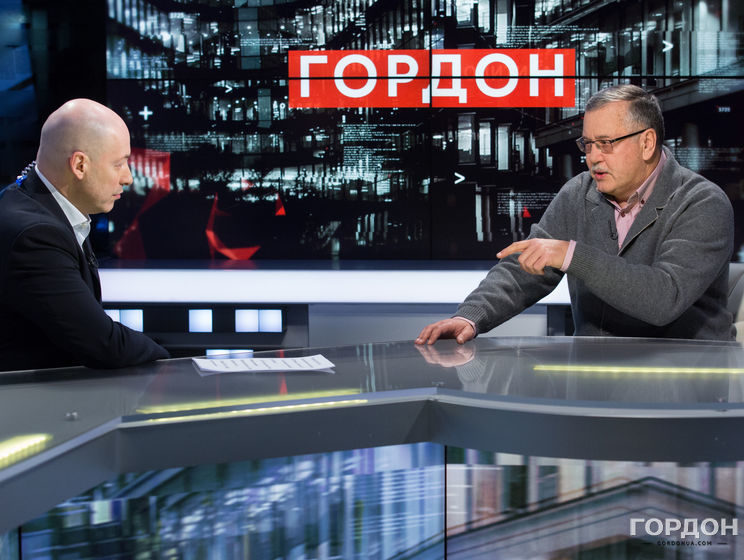 Гриценко: Я міг критикувати Януковича, Сашу-стоматолога, який зуби виривав усьому бізнесу, але мав доступ на всі канали. Закрив їх для мене саме Порошенко