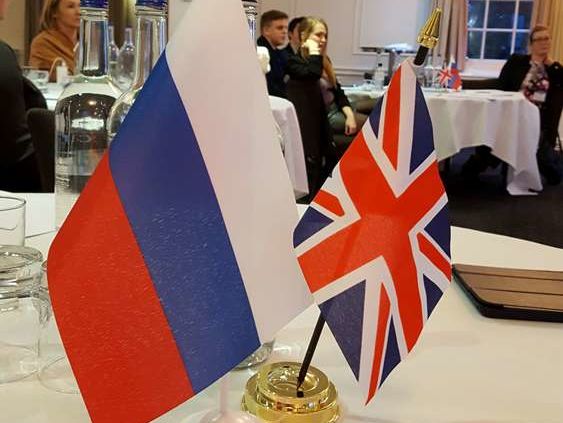 Посольство РФ у Великобританії про вислання російських дипломатів: Розглядаємо цей ворожий крок як абсолютно неприйнятний