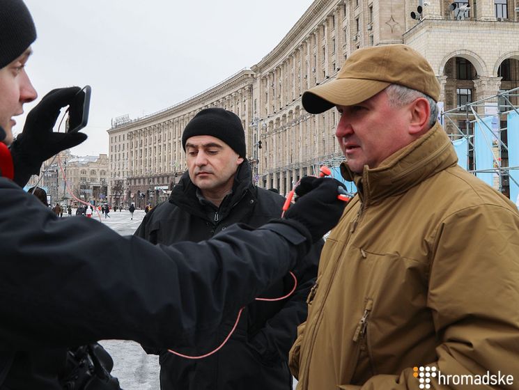"Я здесь просто наблюдаю". Грицак посетил Майдан, где проходила акция против Порошенко