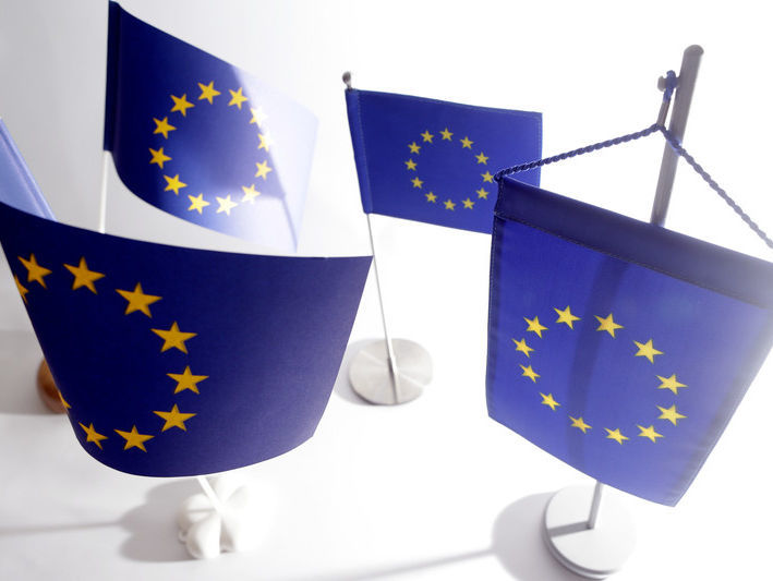 13 стран ЕС договорились воздержаться от поддержки популистов в Украине &ndash; документ