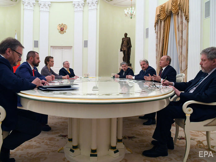 Путин заявил, что Россия не собирается "разгонять" гонку вооружений