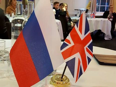 Российские дипломаты, высланные из Великобритании из-за отравления Скрипаля, вылетят в Москву 20 марта – СМИ