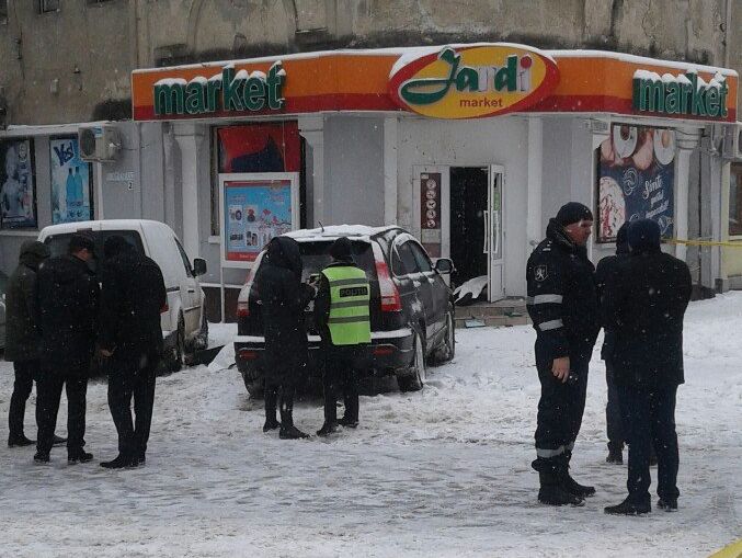 В Кишиневе покупатель взорвал гранату в магазине: два человека погибли, еще двое ранены