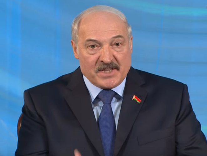 "Ось він прийшов і всіх вас переміг". Лукашенко не переймається, що Білорусь на "Євробаченні" представить українець. Відео