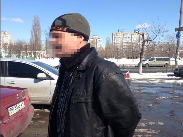 У Києві поліція затримала чоловіка, який повідомив про підготовку теракту в Раді на підтримку нардепа