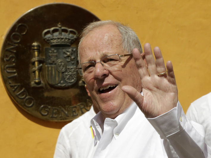 Президент Перу оголосив про відставку на тлі корупційного скандалу