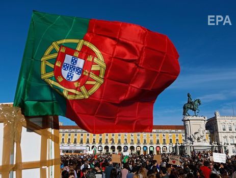 Португалия отзывает своего посла из России для консультаций