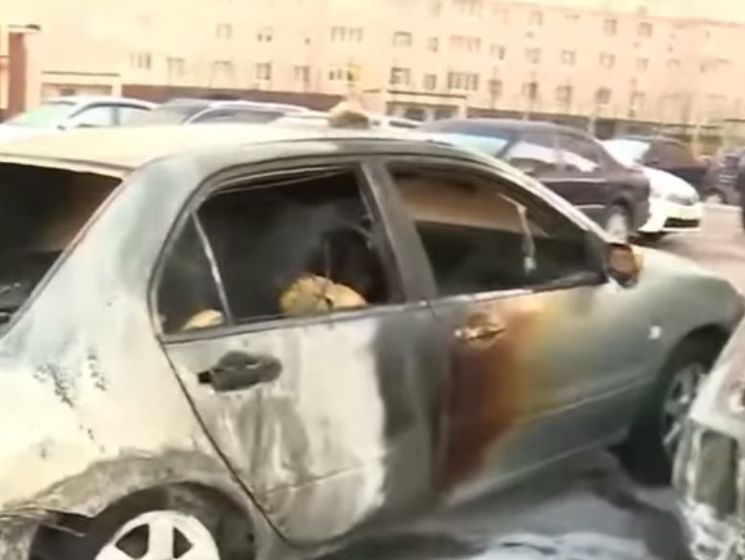 В Киеве сгорело пять автомобилей