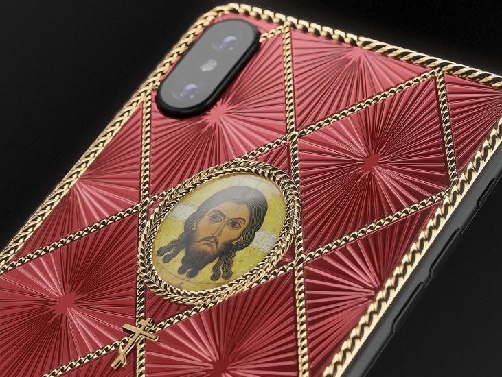 В России выпустили iPhone X в дизайне "Православная Пасха" и "Папа Римский" за $4,8 тыс.