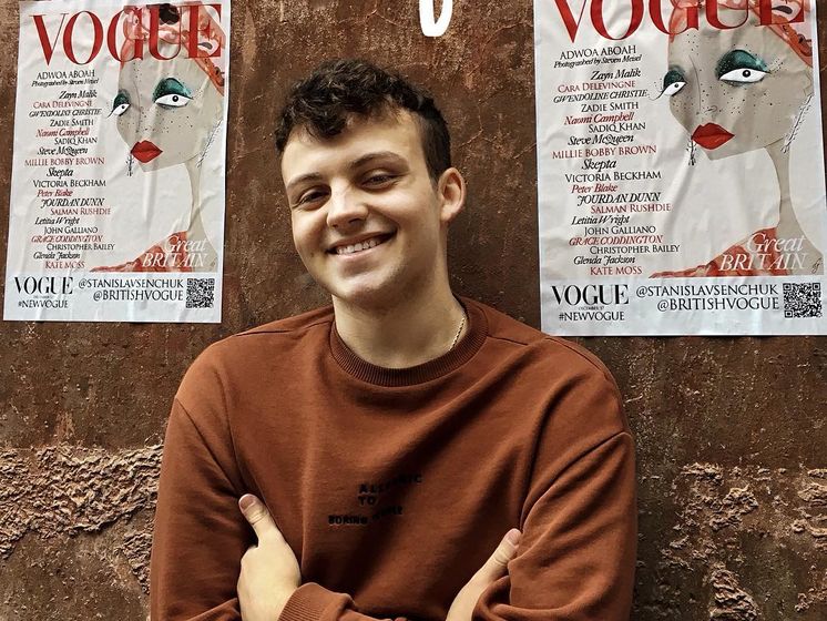 Головний редактор британського Vogue оцінив скетч українського художника на обкладинку травневого номера журналу