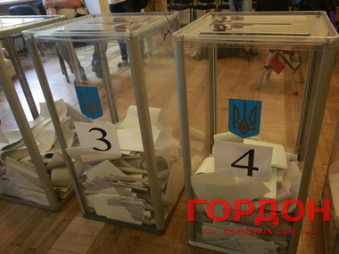 В Харькове на избирательном участке умер человек