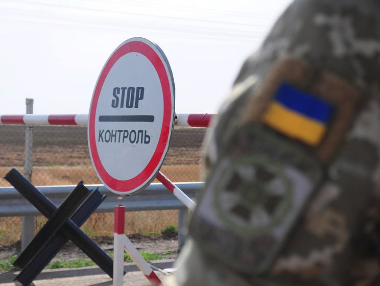 В Донецкой области пограничники нашли у пяти украинцев документы, выданные террористами "ДНР"