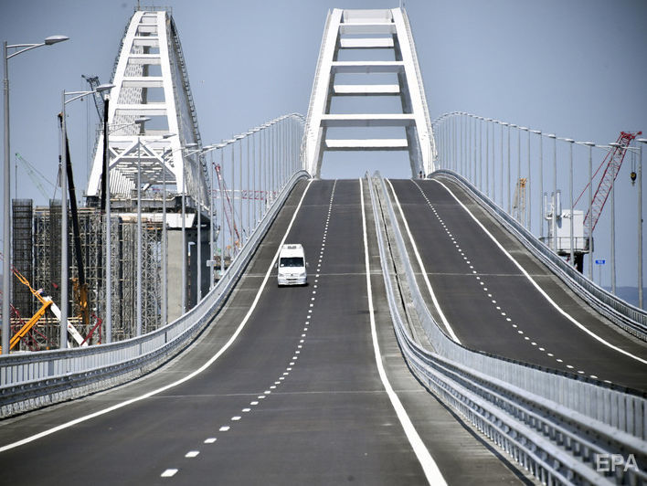 У прокуратурі Криму заявили, що перевіряють приблизно 10 європейських компаній, які могли брати участь у будівництві Кримського мосту