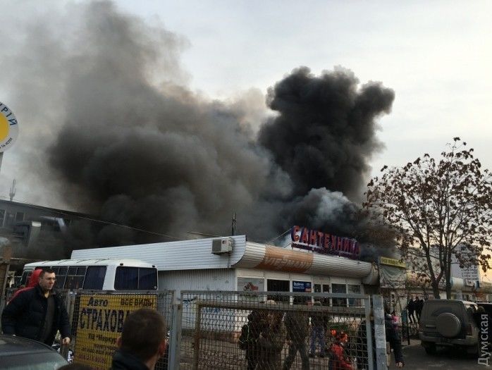 Виновником пожара, уничтожившего рынок в Одессе, был сварщик &ndash; прокуратура