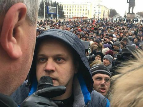 Востриков, який утратив сім'ю на пожежі в Кемерові, має намір висуватися до кемеровської облради від "Единой России"