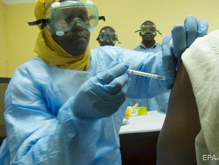 В Конго доставили первую партию вакцины от Эболы