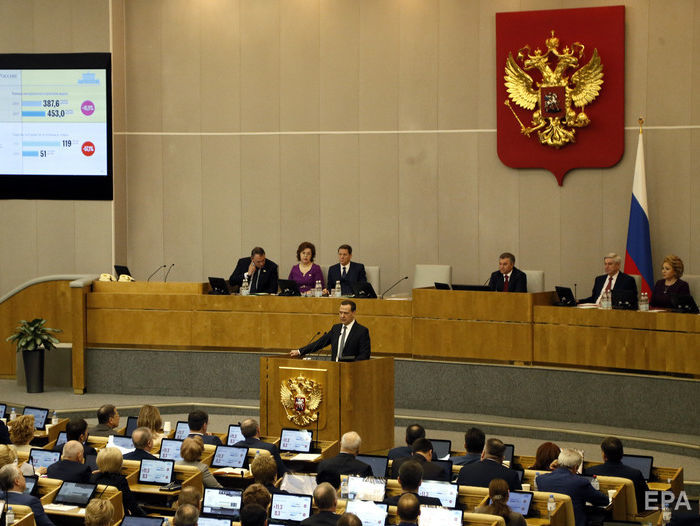 Чеченські депутати пропонують Держдумі дозволити одній і тій самій людині бути обраною президентом РФ три строки поспіль