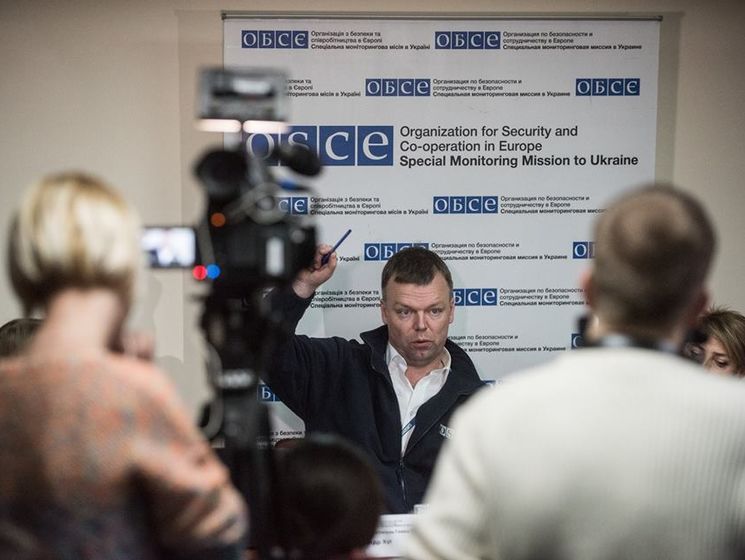 Хуг в оккупированном Донецке призвал к разведению сил и отводу вооружений