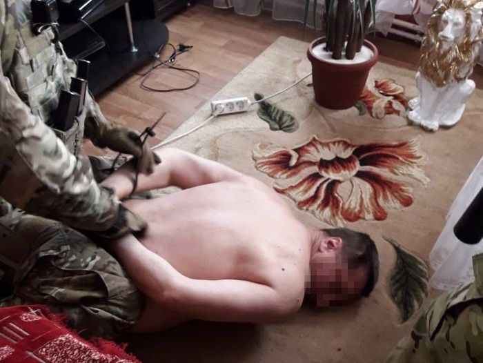 Оперативники СБУ в Киеве и Донецкой области задержали членов банды, занимавшейся вымогательством