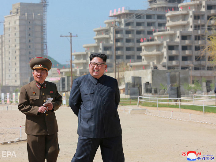 Ким Чен Ын уволил нескольких военных чиновников в преддверии встречи с Трампом &ndash; Reuters