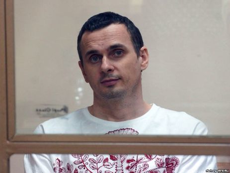 Адвокат: Врач сказал, что на этой неделе будет решаться вопрос о принудительном кормлении Сенцова через капельницу и через нос