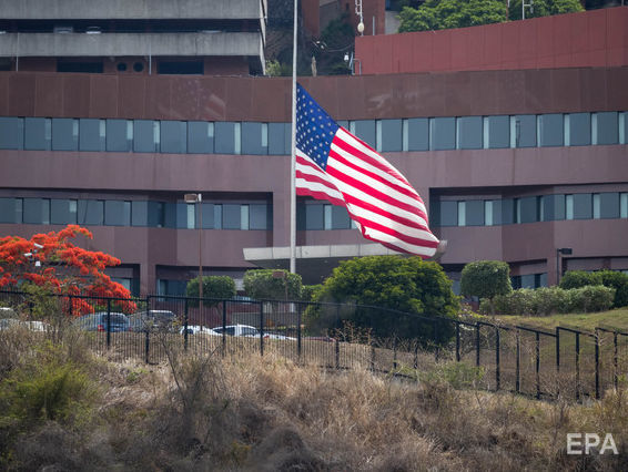 США відкликали з Китаю двох дипломатів у зв'язку з повідомленнями про акустичні атаки