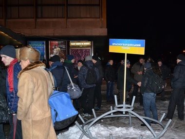 Власти отправили из Днепропетровска в Киев почти 50 автобусов с митингующими
