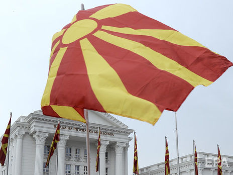 ﻿У НАТО та ЄС привітали рішення перейменувати Македонію на Північну Македонію