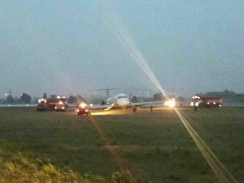 ﻿Аеропорт Київ закрили на кілька годин через інцидент із літаком Bravo Airways