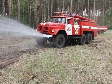 ﻿У низці областей України 17–18 червня варто очікувати надзвичайного рівня пожежної небезпеки – ДСНС