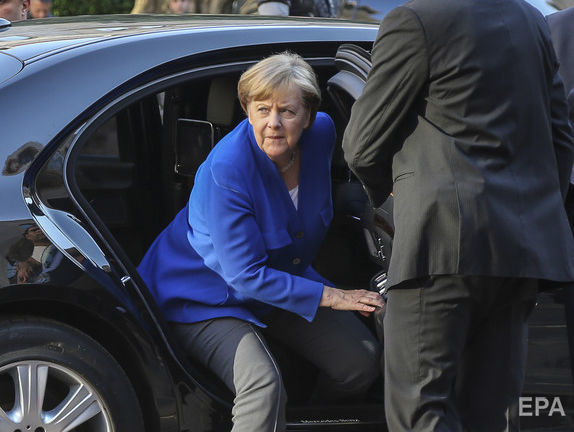 ﻿Меркель закликає вжити заходів через "агресивні тенденції" Ірану