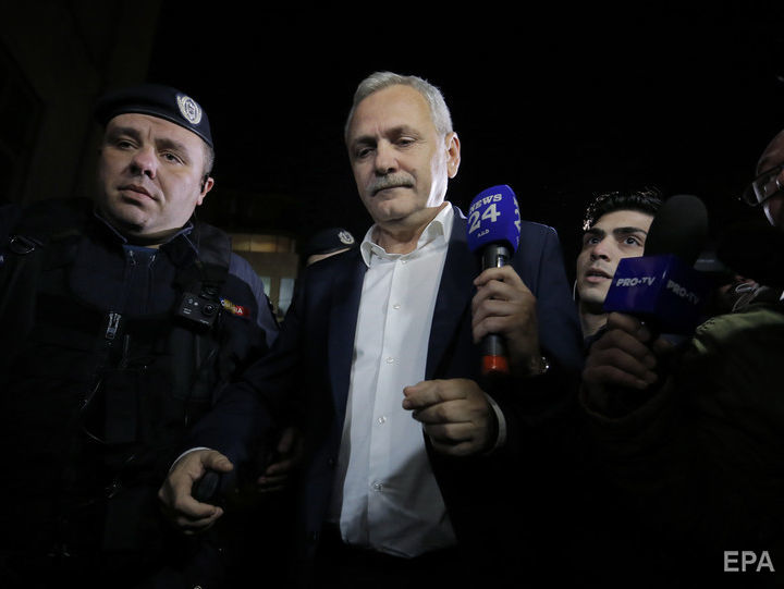 Лидера правящей партии Румынии приговорили к 3,5 годам тюрьмы