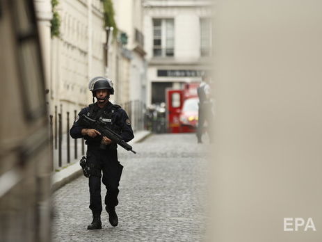 ﻿У Франції затримали 10 осіб, підозрюваних у підготовці атак на мусульман